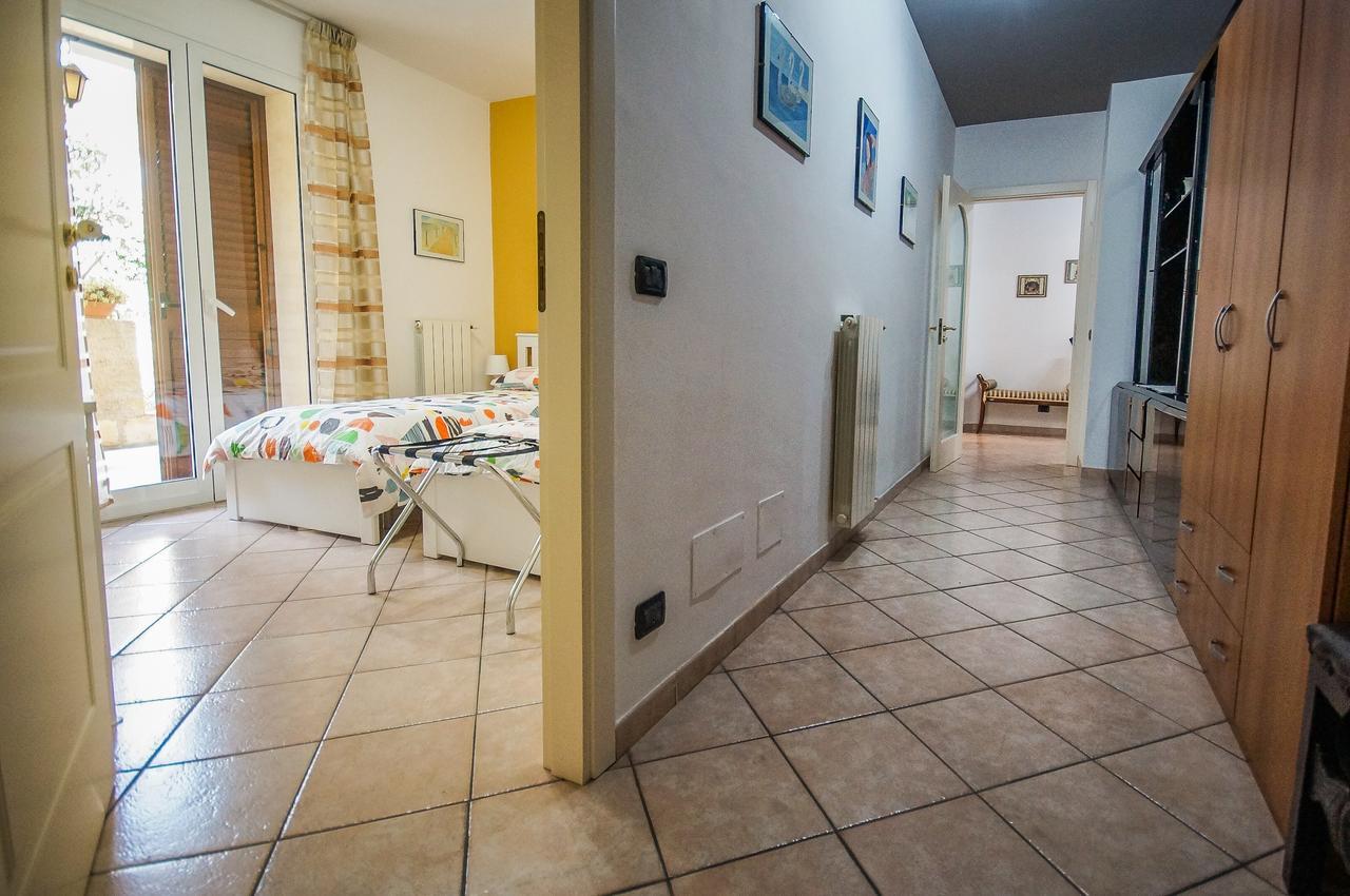 Beb Brusce' Franco E Tina Bed & Breakfast Ragusa Bagian luar foto