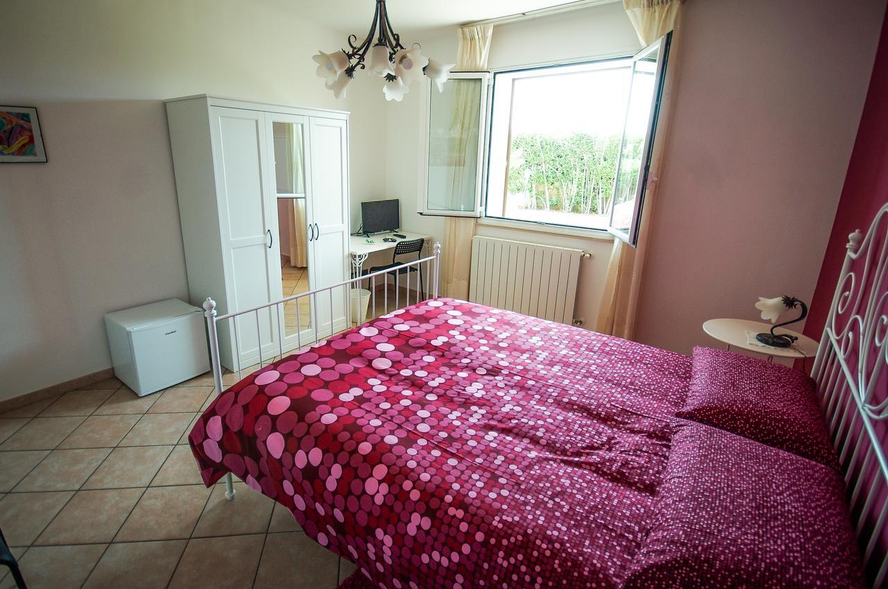 Beb Brusce' Franco E Tina Bed & Breakfast Ragusa Bagian luar foto